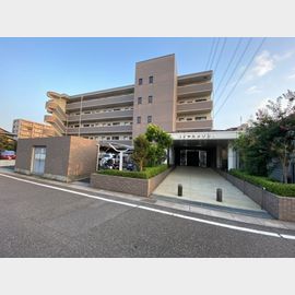 ロイヤルメゾン4 3階 築25年11ヶ月の賃貸物件
