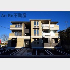 戸塚安行駅より徒歩20分 築7年9ヶ月 3階建の賃貸物件