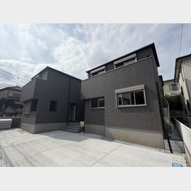 鳩ヶ谷駅より徒歩12分 新築 2階建の賃貸物件