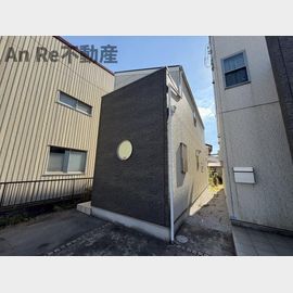 南鳩ヶ谷駅より徒歩12分 築16年7ヶ月 2階建の賃貸物件
