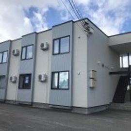 新得駅よりバス30分 築14年9ヶ月 2階建の賃貸物件