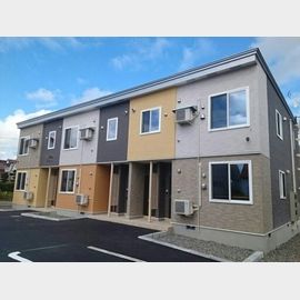 帯広駅よりバス18分 築8年6ヶ月 2階建の賃貸物件