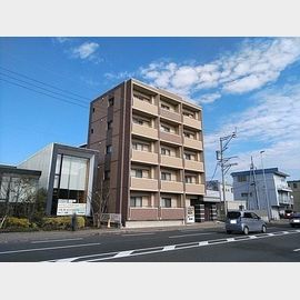 動植物園入口駅より徒歩16分 3階 築12年10ヶ月の賃貸物件