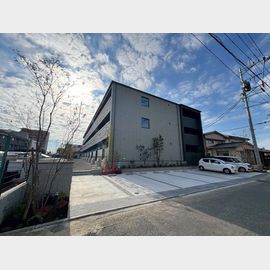 河原町駅より徒歩10分 新築 3階建の賃貸物件