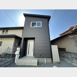 健軍町駅より徒歩3分 築5年11ヶ月 2階建の賃貸物件