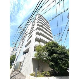 横浜駅より徒歩13分 築22年9ヶ月 11階建の賃貸物件