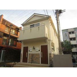 日吉駅より徒歩16分 1階 築9年9ヶ月の賃貸物件