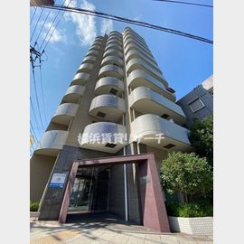 横浜駅より徒歩10分 4階 築13年の賃貸物件