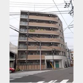 鶴見市場駅より徒歩1分 1階 築17年11ヶ月の賃貸物件