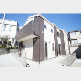 十日市場駅より徒歩18分 1階 築9年10ヶ月の賃貸物件