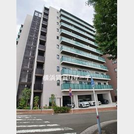 新横浜駅より徒歩5分 10階 築1年9ヶ月の賃貸物件