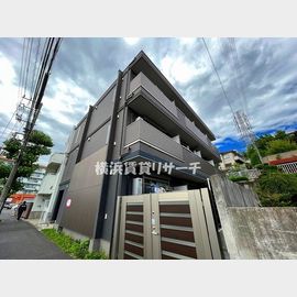 岸根公園駅より徒歩5分 1階 築5年2ヶ月の賃貸物件