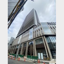 横浜駅より徒歩3分 築2年3ヶ月 43階建の賃貸物件