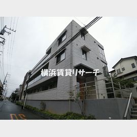 中山駅より徒歩10分 1階 築8年1ヶ月の賃貸物件