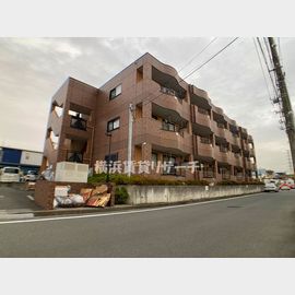 グリンヒルズ 3階 築23年7ヶ月の賃貸物件