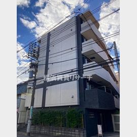 白楽駅より徒歩10分 築16年10ヶ月 6階建の賃貸物件