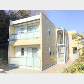 山手駅より徒歩10分 1階 築13年の賃貸物件