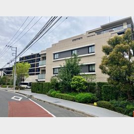 戸塚駅よりバス10分 7階 築8年8ヶ月の賃貸物件
