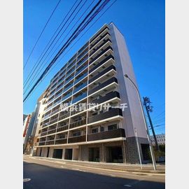 新横浜駅より徒歩7分 築1年7ヶ月 11階建の賃貸物件
