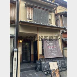 京都河原町駅より徒歩7分 築20年11ヶ月 3階建の賃貸物件