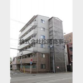 G・Fニ条城 1階 築14年10ヶ月の賃貸物件