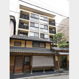 京都市役所前駅より徒歩7分 3階 築10年4ヶ月の賃貸物件