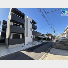 本陣駅より徒歩6分 新築 3階建の賃貸物件