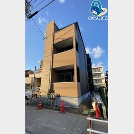 小本駅より徒歩5分 築3年11ヶ月 3階建の賃貸物件