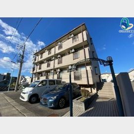 アゼリアヒルズ 1階 築32年6ヶ月の賃貸物件