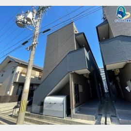 瓢箪山駅より徒歩4分 1階 築8年1ヶ月の賃貸物件