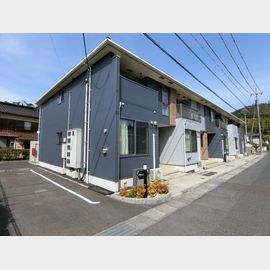 倉吉駅より徒歩21分 築9年7ヶ月 2階建の賃貸物件