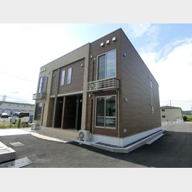 倉吉駅より徒歩21分 築2年11ヶ月 2階建の賃貸物件
