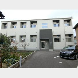 倉吉駅より徒歩9分 築4年2ヶ月 2階建の賃貸物件