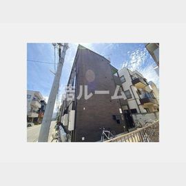 浮間舟渡駅より徒歩13分 築7年8ヶ月 3階建の賃貸物件