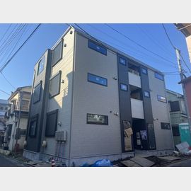 大師前駅より徒歩10分 新築 3階建の賃貸物件