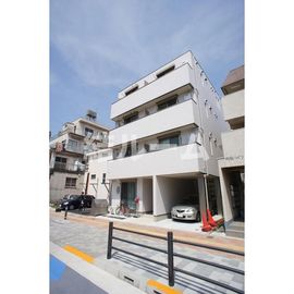 池袋駅より徒歩10分 2階 築8年2ヶ月の賃貸物件