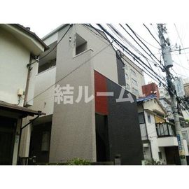 東新宿駅より徒歩4分 築12年3ヶ月 2階建の賃貸物件