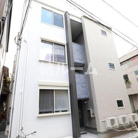 板橋区役所前駅より徒歩6分 3階 築5年2ヶ月の賃貸物件
