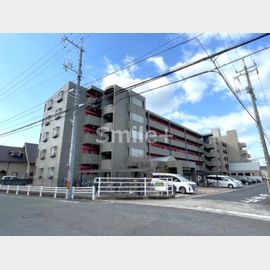 大元駅よりバス13分 4階 築25年1ヶ月の賃貸物件