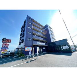 住吉町駅より徒歩13分 3階 築22年8ヶ月の賃貸物件