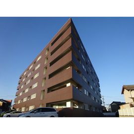 乙川駅より徒歩1分 築15年10ヶ月 6階建の賃貸物件