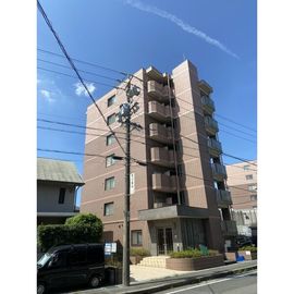 知多半田駅より徒歩13分 築20年6ヶ月 7階建の賃貸物件