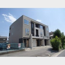 名和駅より徒歩2分 築12年5ヶ月 3階建の賃貸物件