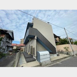 常滑駅より徒歩7分 築7年6ヶ月 2階建の賃貸物件