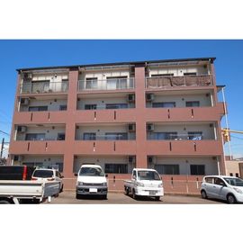 寺本駅より徒歩1分 築18年8ヶ月 3階建の賃貸物件