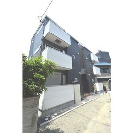 半田駅より徒歩2分 築3年6ヶ月 3階建の賃貸物件