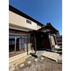 成岩駅より徒歩7分 築32年8ヶ月 2階建の賃貸物件