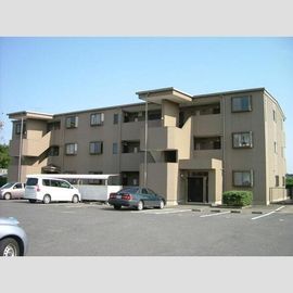 シャトー栗見坂 2階 築31年11ヶ月の賃貸物件