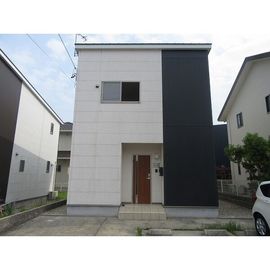 常滑駅より徒歩28分 築15年3ヶ月 2階建の賃貸物件