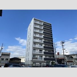 刈谷市駅より徒歩12分 築9年5ヶ月 9階建の賃貸物件